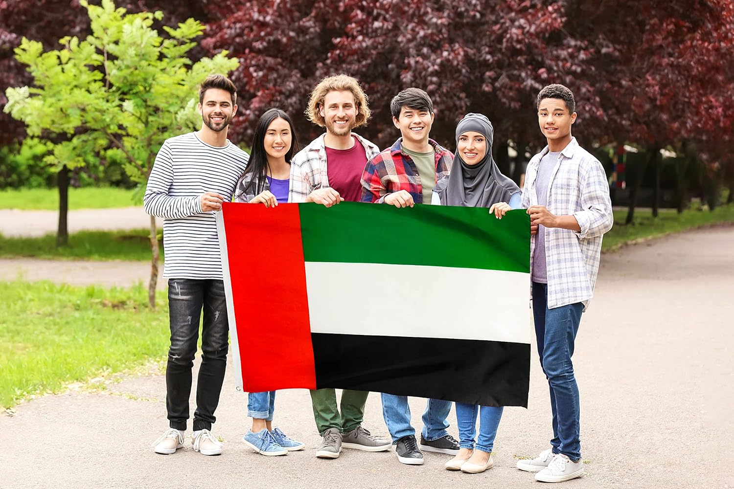 flag-national_604fc7e5-bf1e-4c44-87b0-51bd6d4dee82